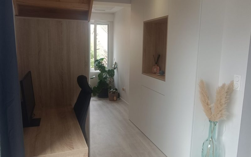 chene sable sous escalier